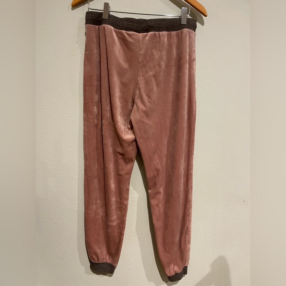 Super Cozy Alfani Velour Dusty Pink lounge pants. Size M - Picture 5 of 5